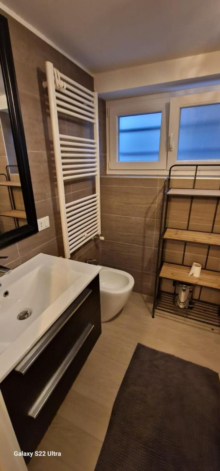Double A Guest House Местре Экстерьер фото