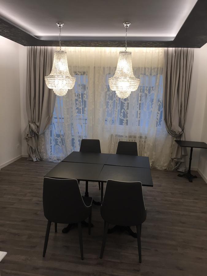 Double A Guest House Местре Экстерьер фото