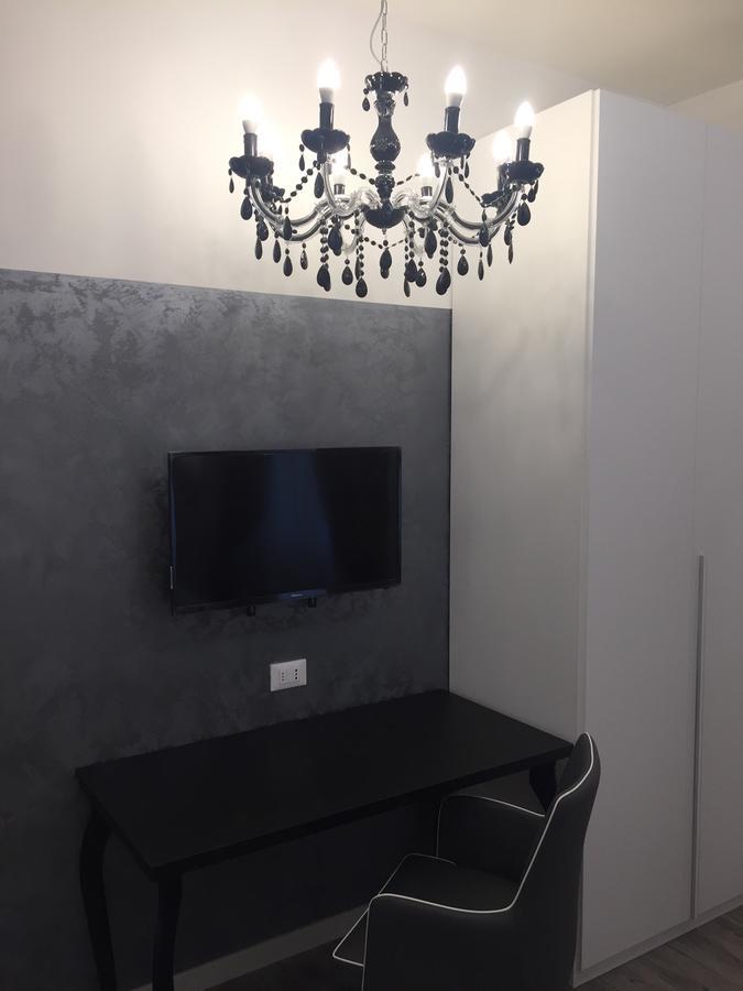Double A Guest House Местре Экстерьер фото