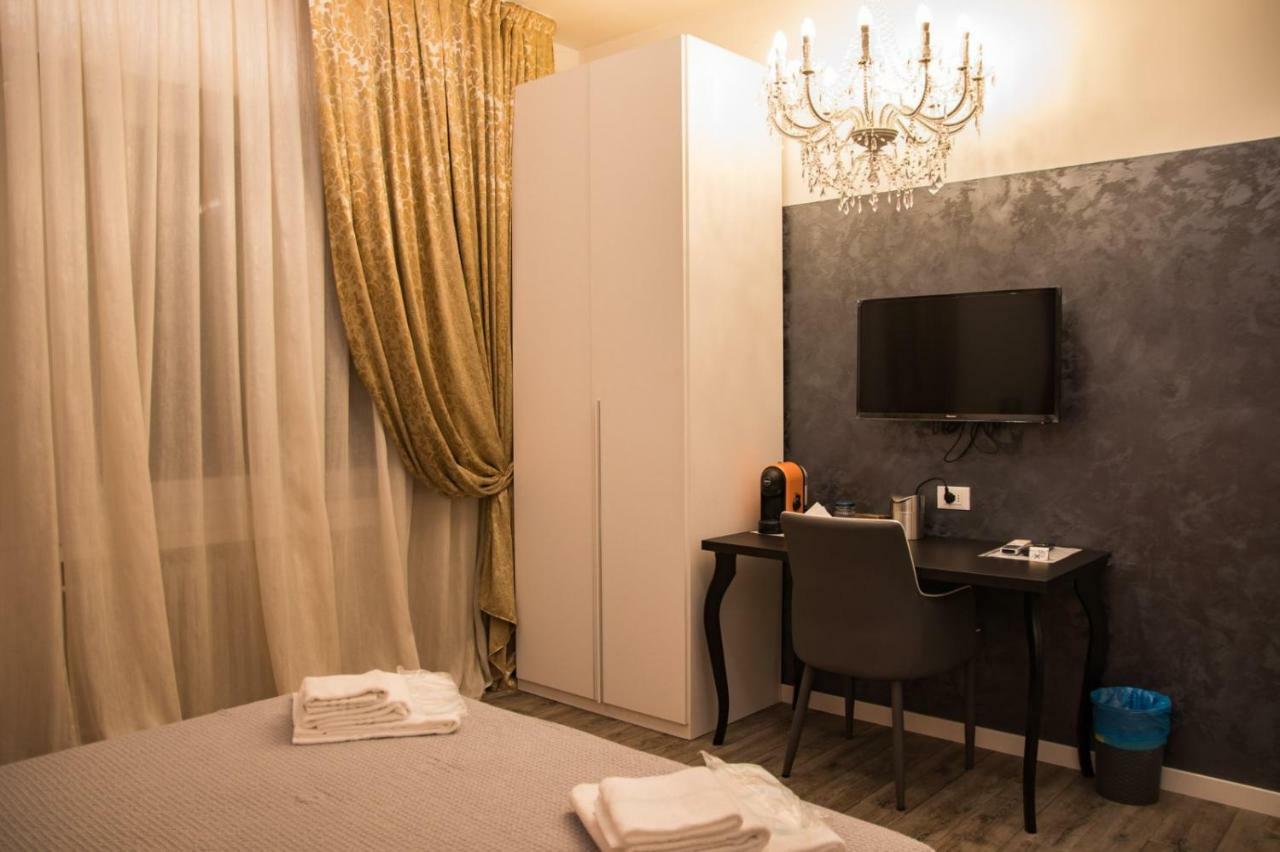 Double A Guest House Местре Экстерьер фото